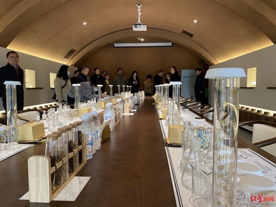 打通市域“斷頭路”24條，市民觀察員走上成都街頭體驗(yàn)“住”得幸福“行”得方便